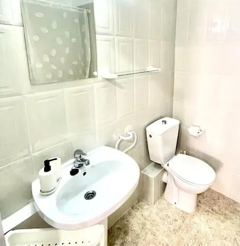 Seahomes Vacations - Centric * 滨海托萨